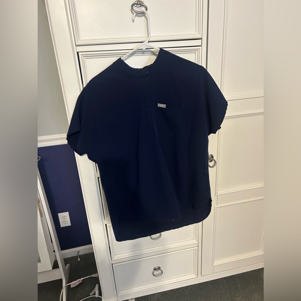 Figs Scrub Set Zamora Joggers are size Small and Montex Scrub top size Medium